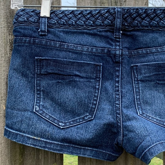 Forever 21 Denim Shorts Size 25 - Picture 4 of 6
